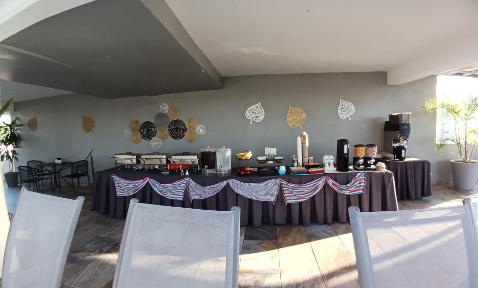 拉斯帕尔马斯套房酒店 San José del Cabo 外观 照片