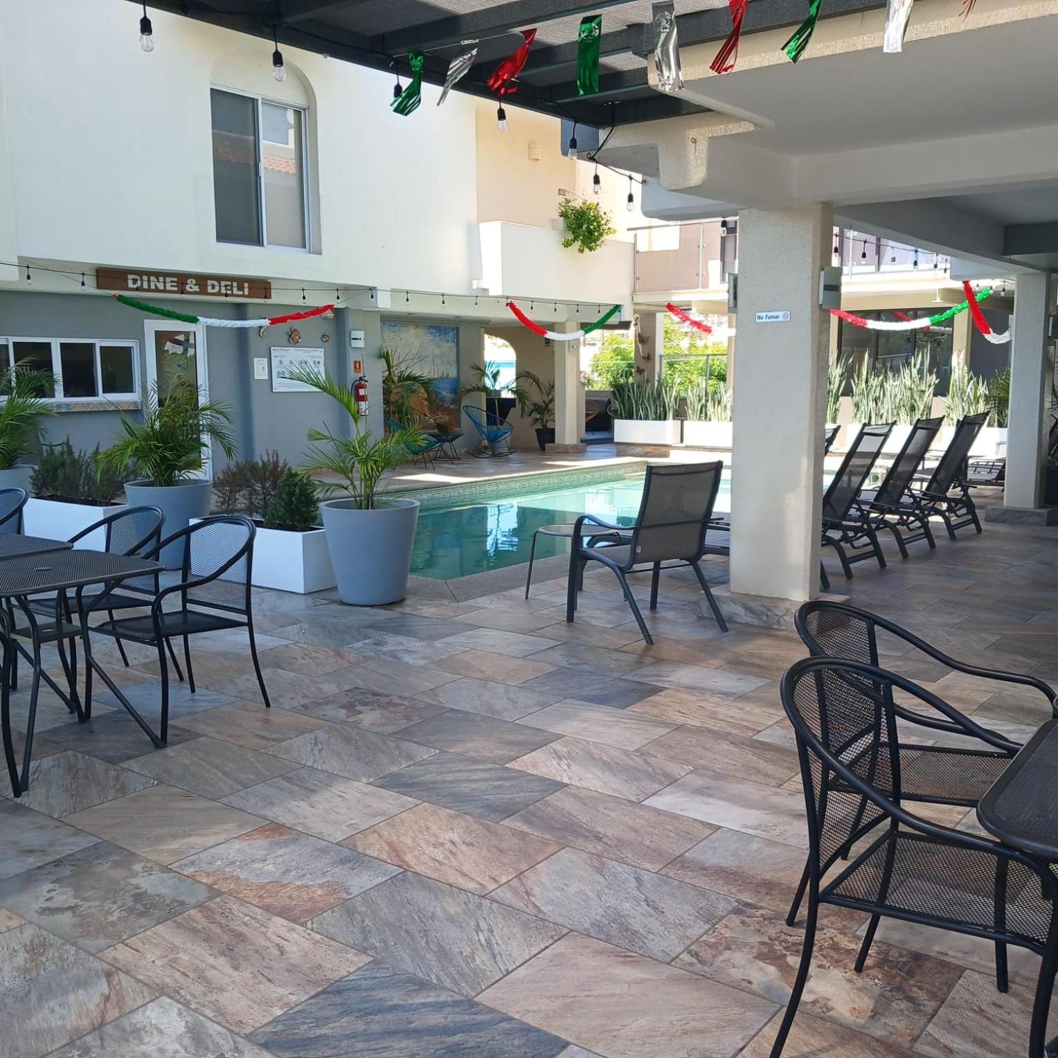 拉斯帕尔马斯套房酒店 San José del Cabo 外观 照片