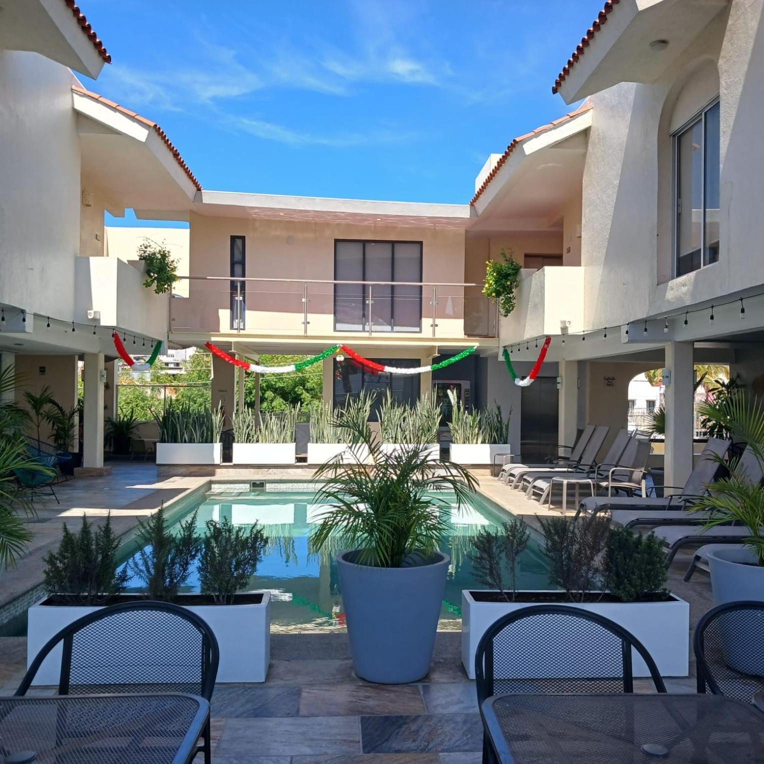 拉斯帕尔马斯套房酒店 San José del Cabo 外观 照片