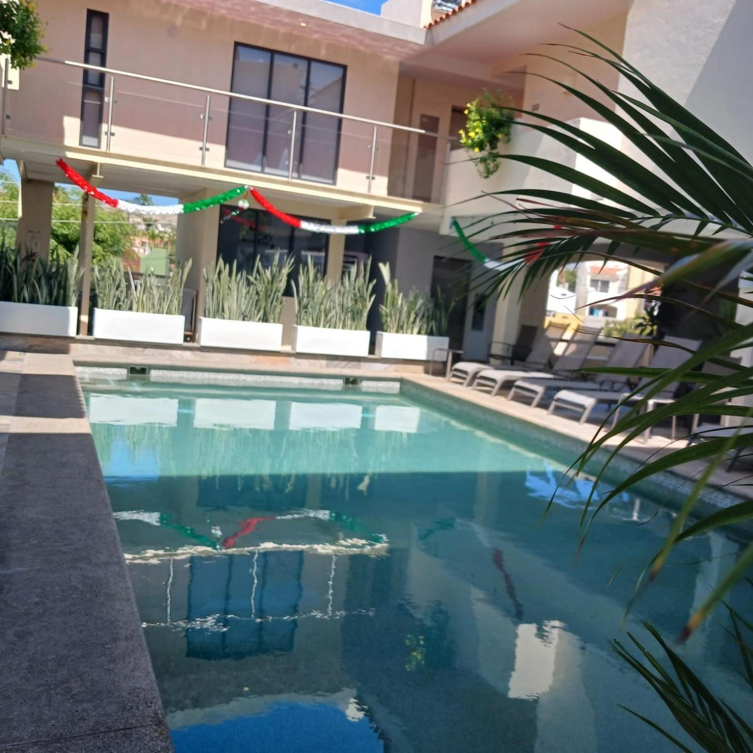 拉斯帕尔马斯套房酒店 San José del Cabo 外观 照片